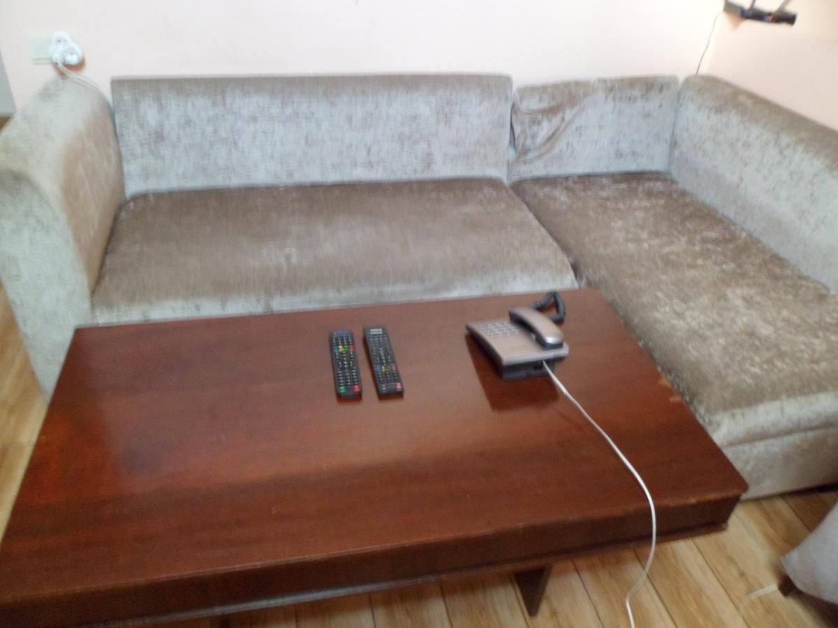 Everyday Cat Hostel Батуми Экстерьер фото